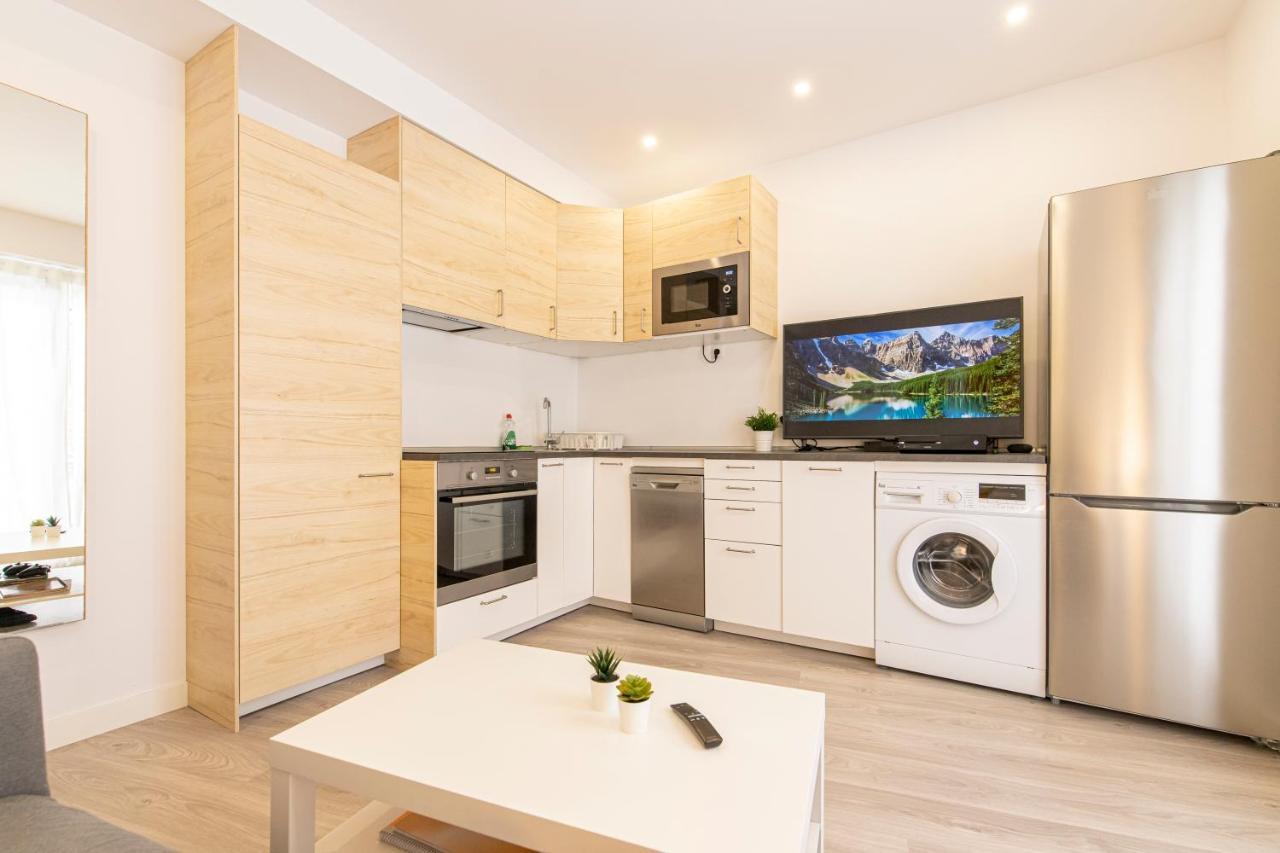 מדריד Apartamento 3 Habitaciones En El Barrio Justicia מראה חיצוני תמונה