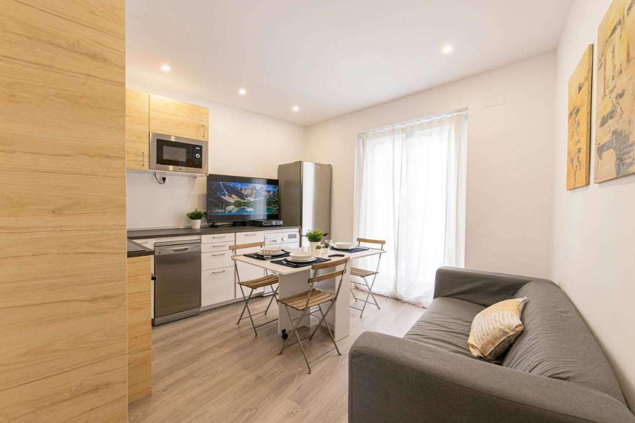 מדריד Apartamento 3 Habitaciones En El Barrio Justicia מראה חיצוני תמונה